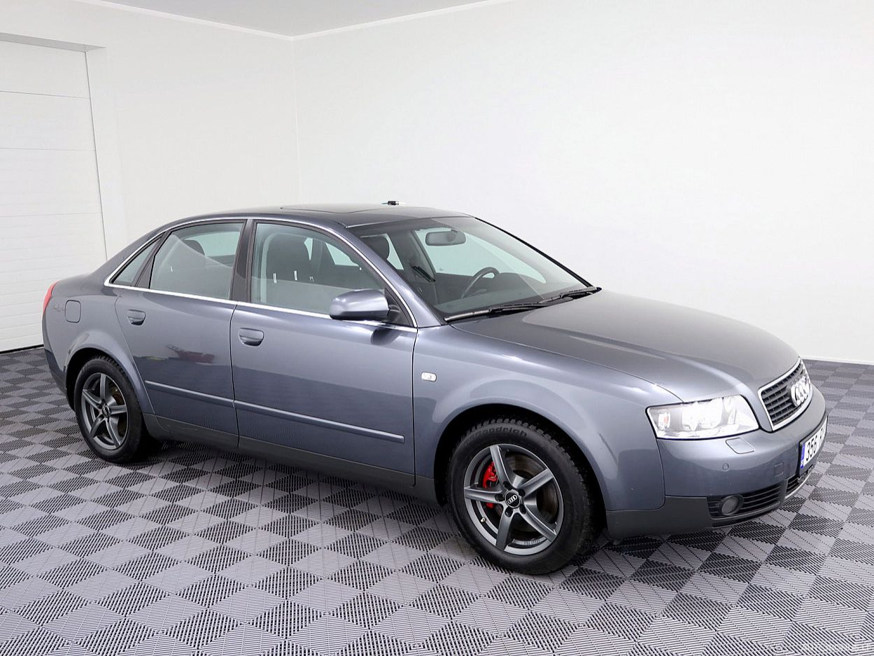Audi A4, 3.0 l., sedanas
