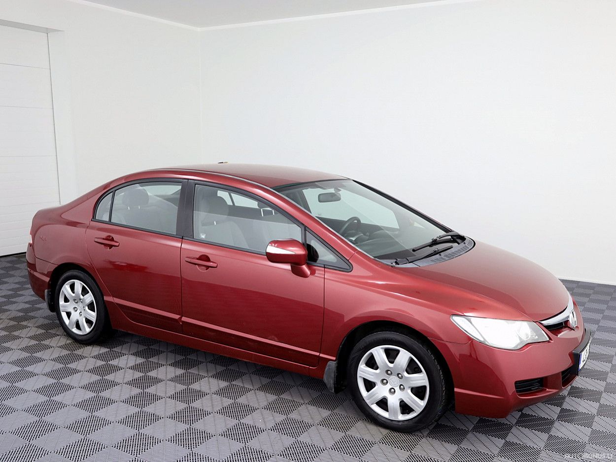 Honda Civic, 1.8 l., Седан