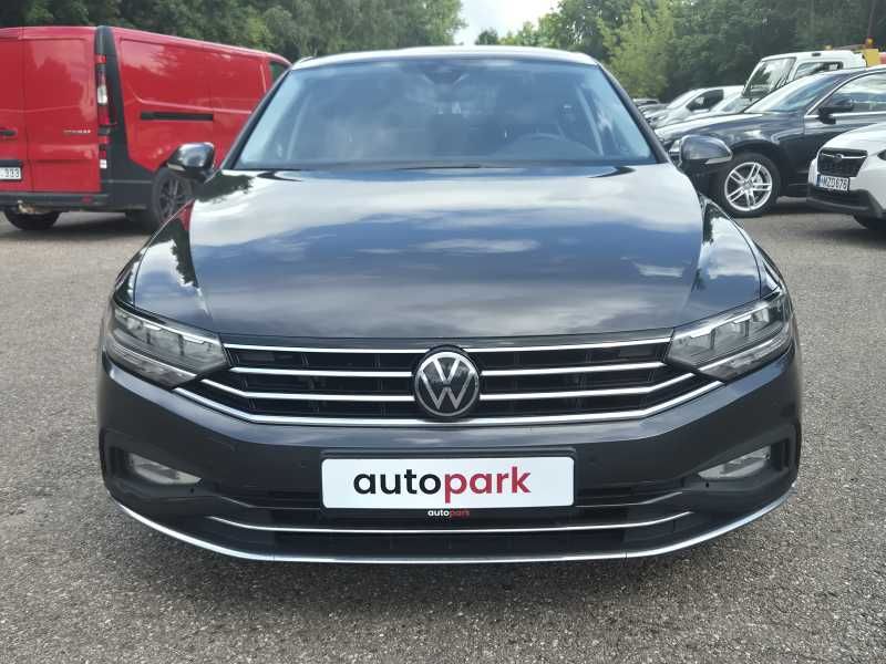 Volkswagen Passat | 1