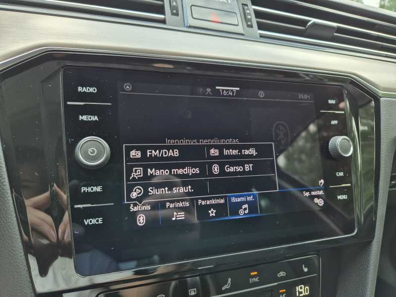 Volkswagen Passat | 14