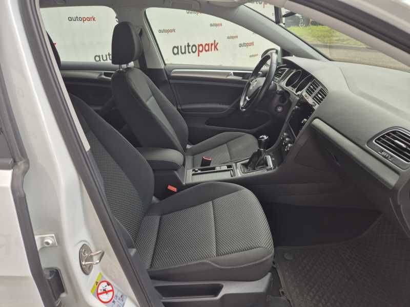 Volkswagen Golf | 7
