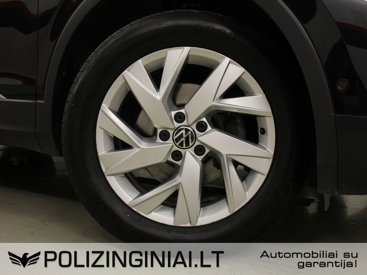 Volkswagen Tiguan | 30