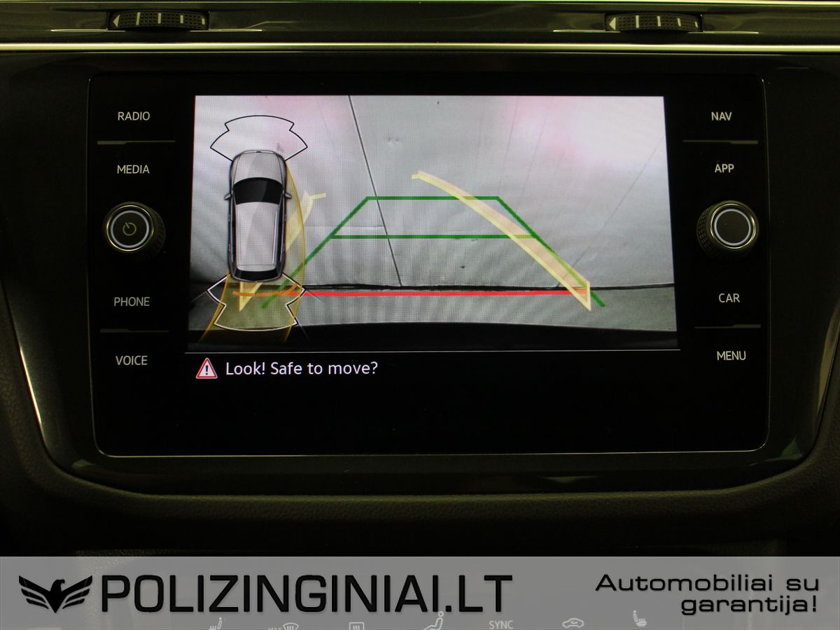 Volkswagen Tiguan | 17