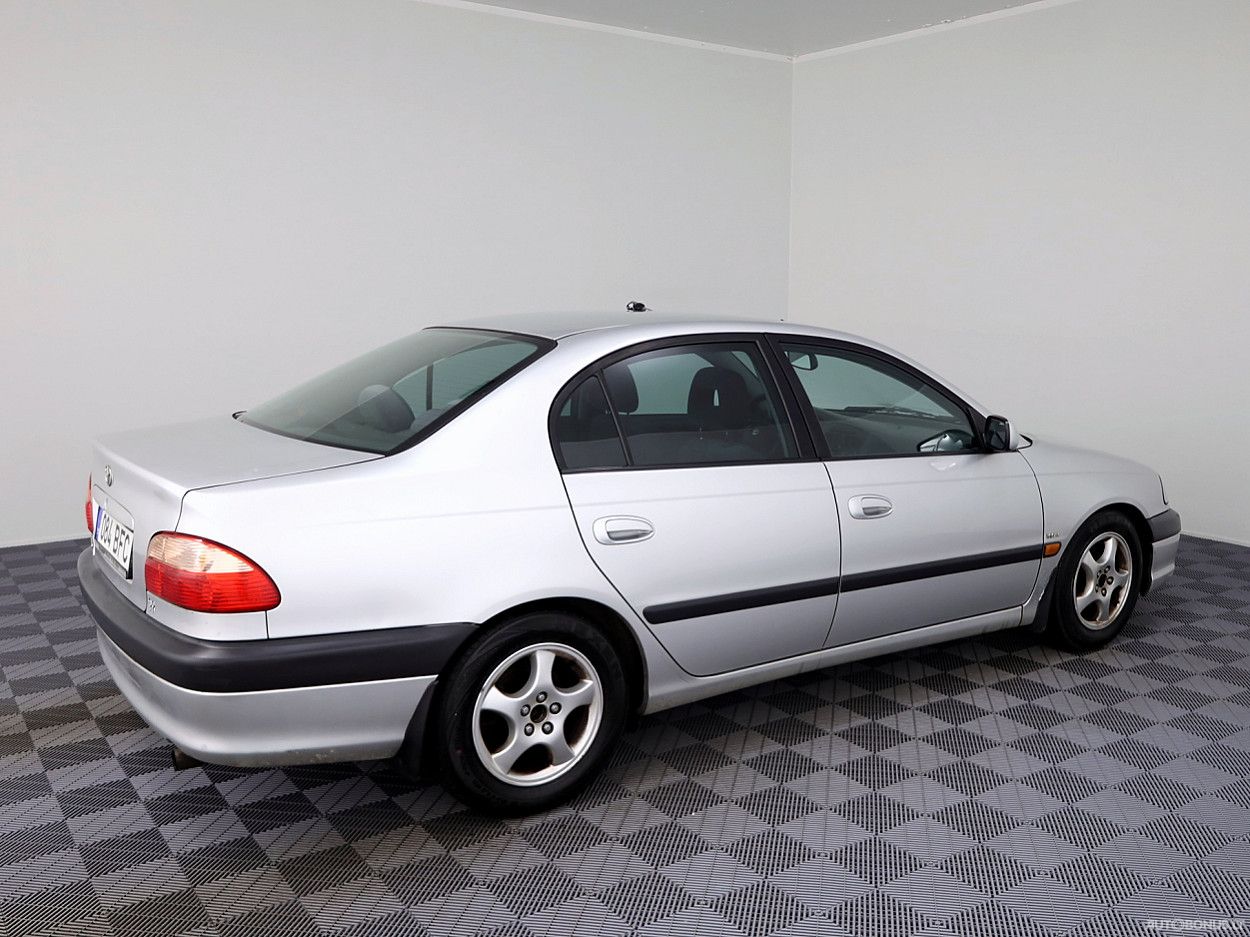 Toyota Avensis | 2