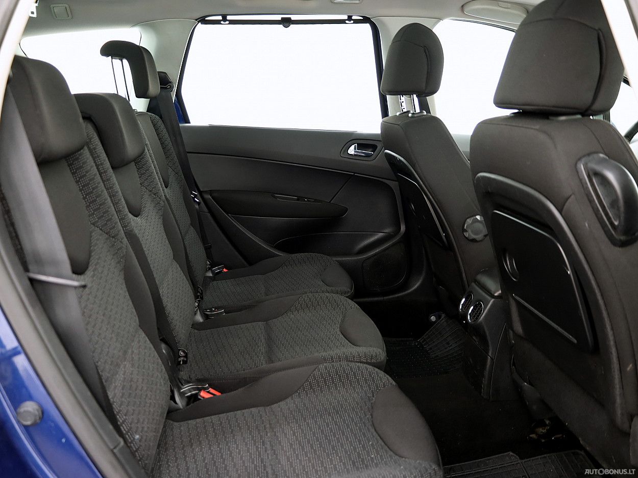 Peugeot 308 | 6