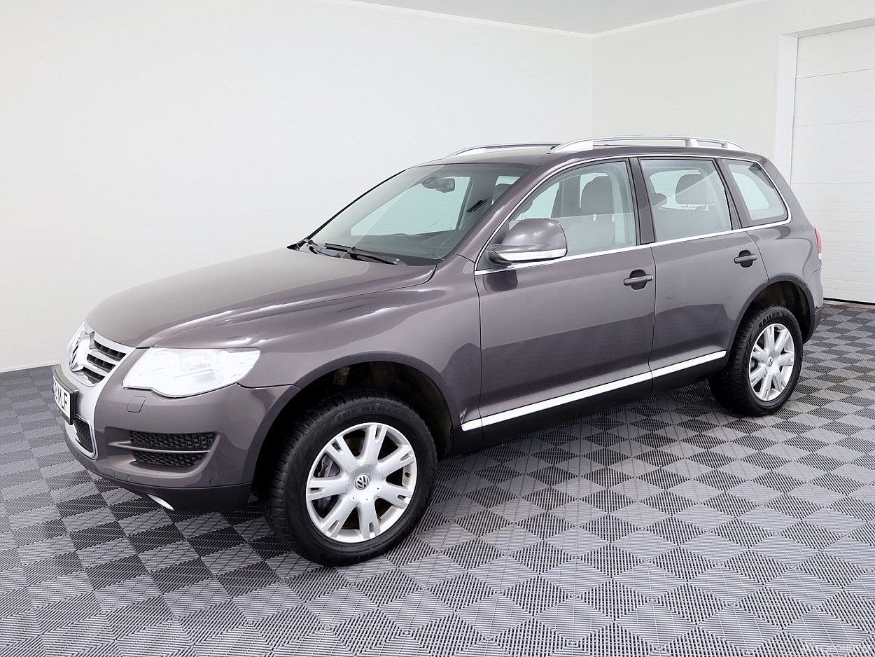 Volkswagen Touareg | 1