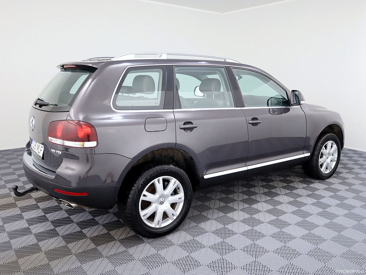 Volkswagen Touareg | 2