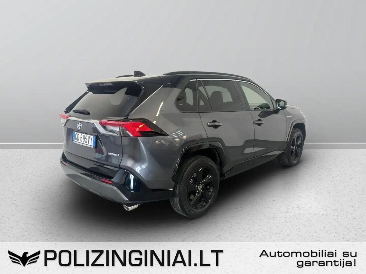 Toyota RAV4 | 2