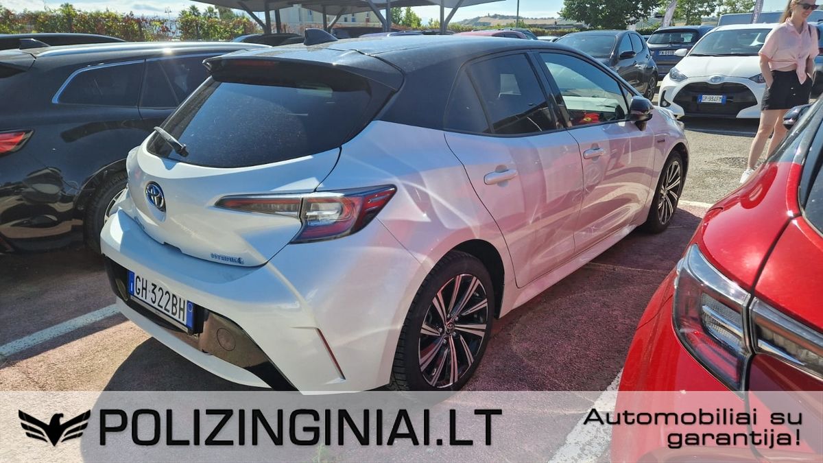 Toyota Corolla | 3
