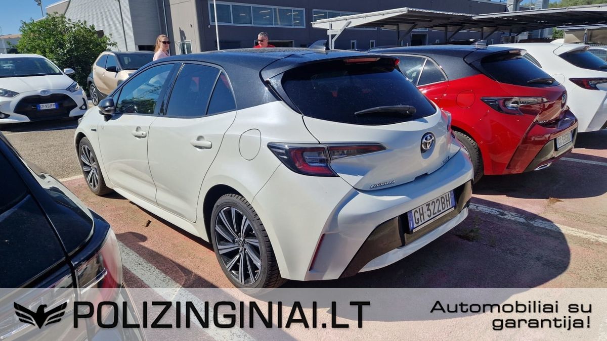 Toyota Corolla | 2