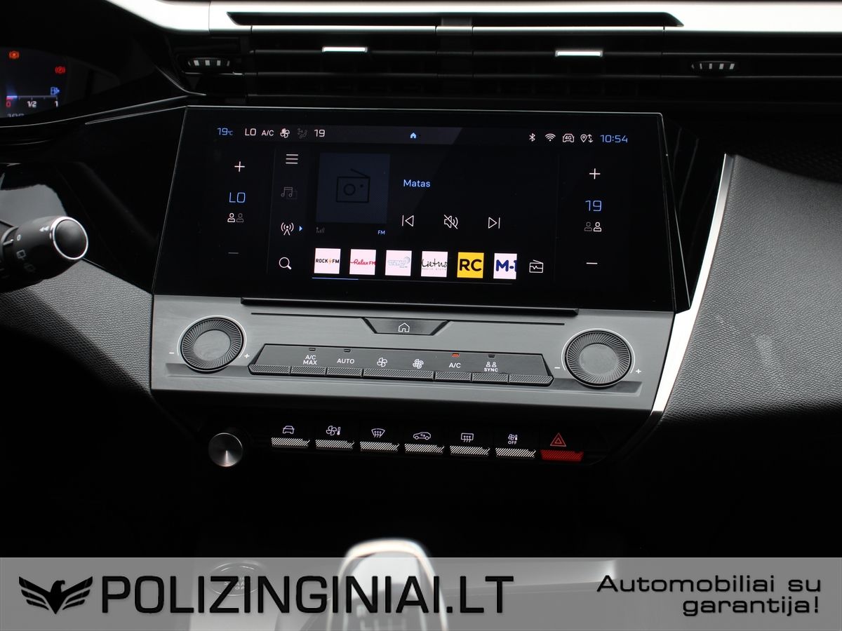 Peugeot 308 | 12