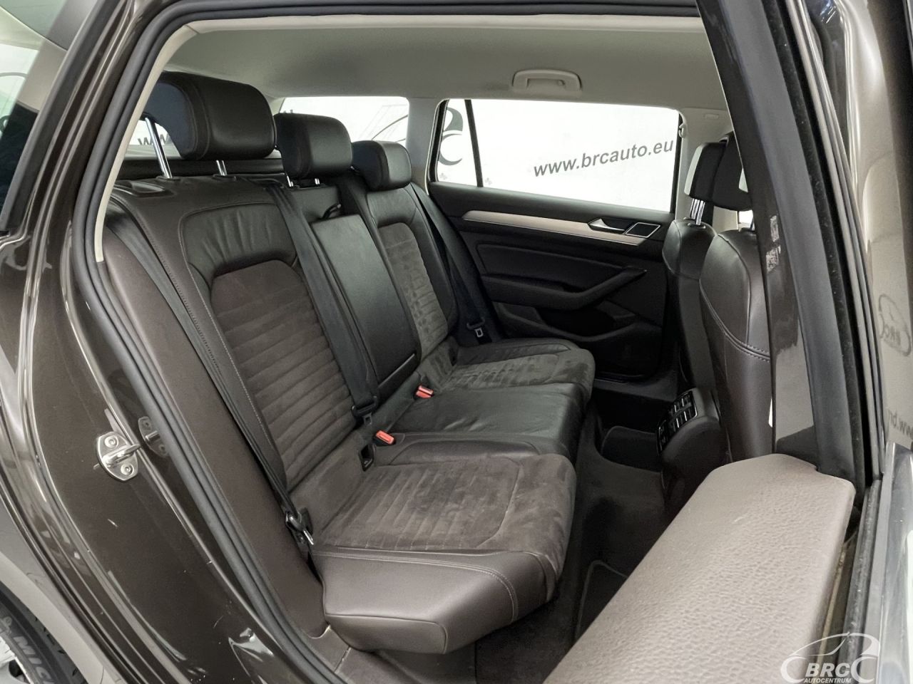Volkswagen Passat | 9