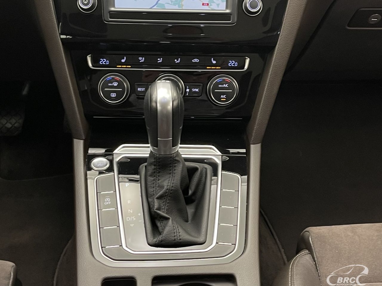 Volkswagen Passat | 13