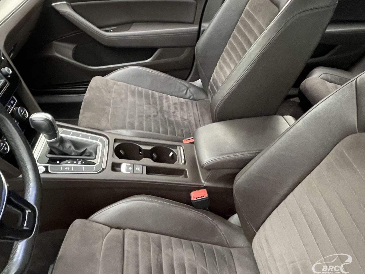 Volkswagen Passat | 19