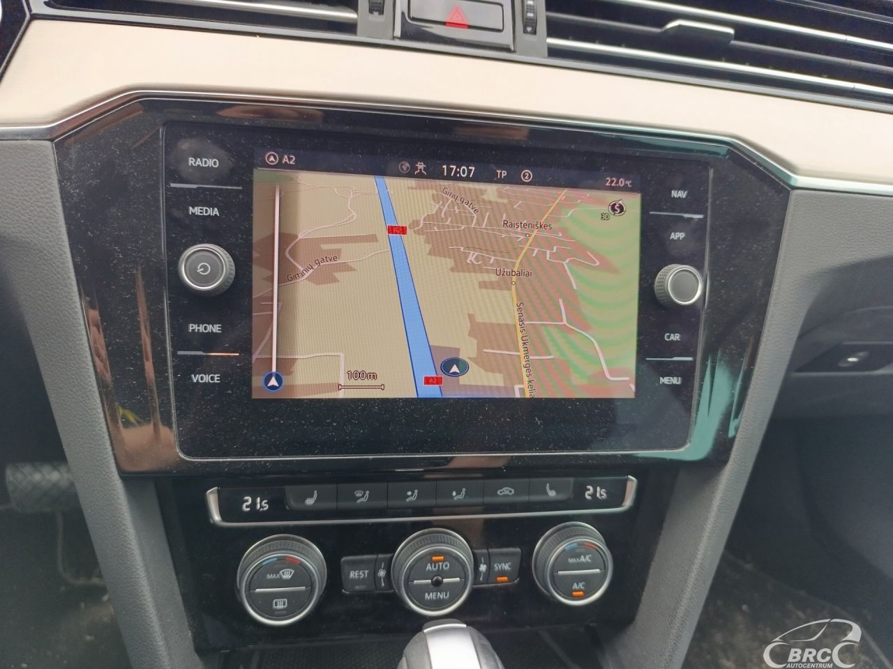 Volkswagen Passat | 18