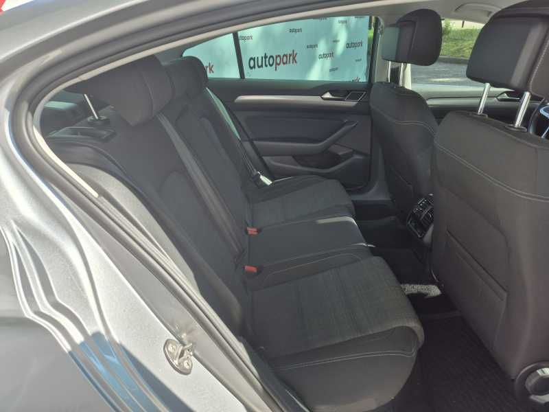 Volkswagen Passat | 5
