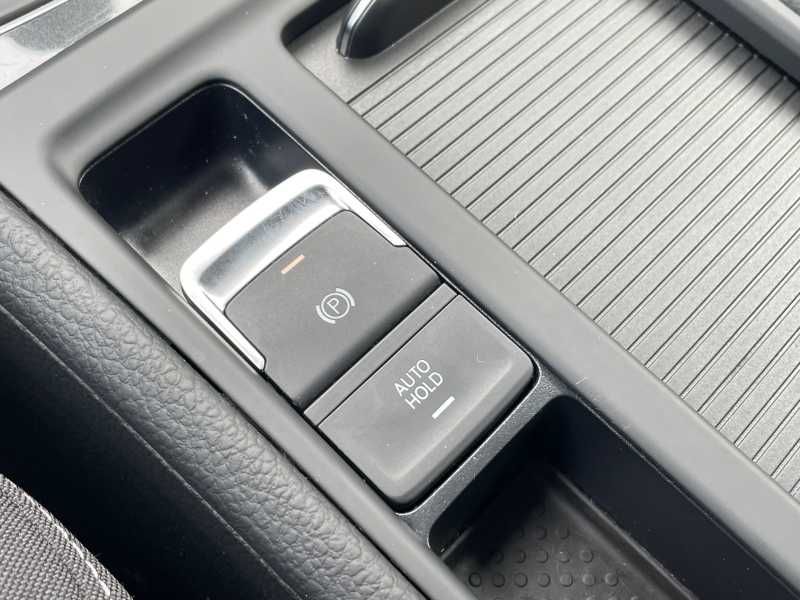 Volkswagen Golf | 17