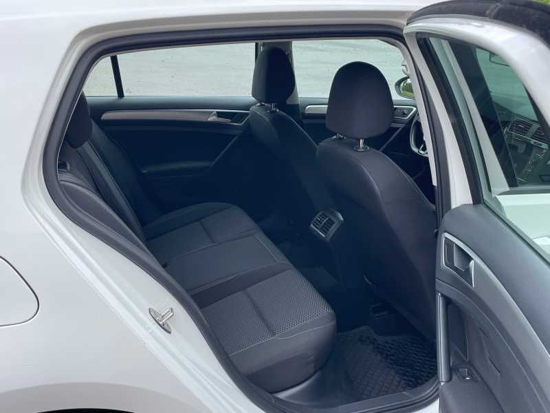 Volkswagen Golf | 7