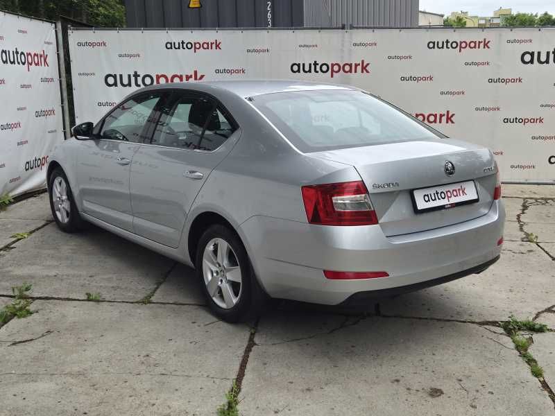 Skoda Octavia | 3
