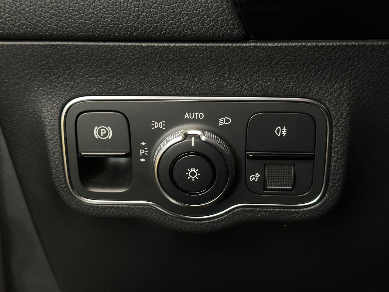 Mercedes-Benz B200 | 19