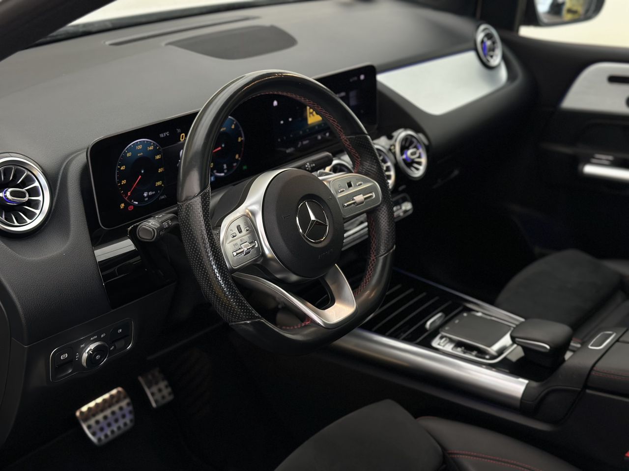 Mercedes-Benz B200 | 7