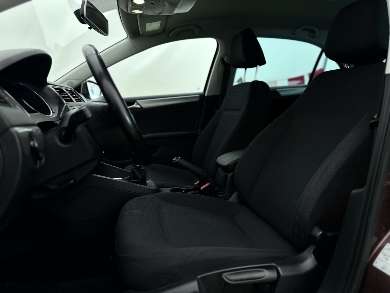 Volkswagen Jetta | 8