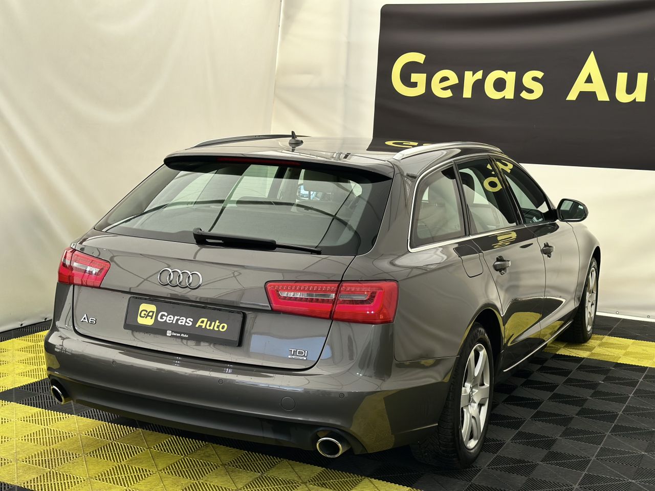 Audi A6 | 3
