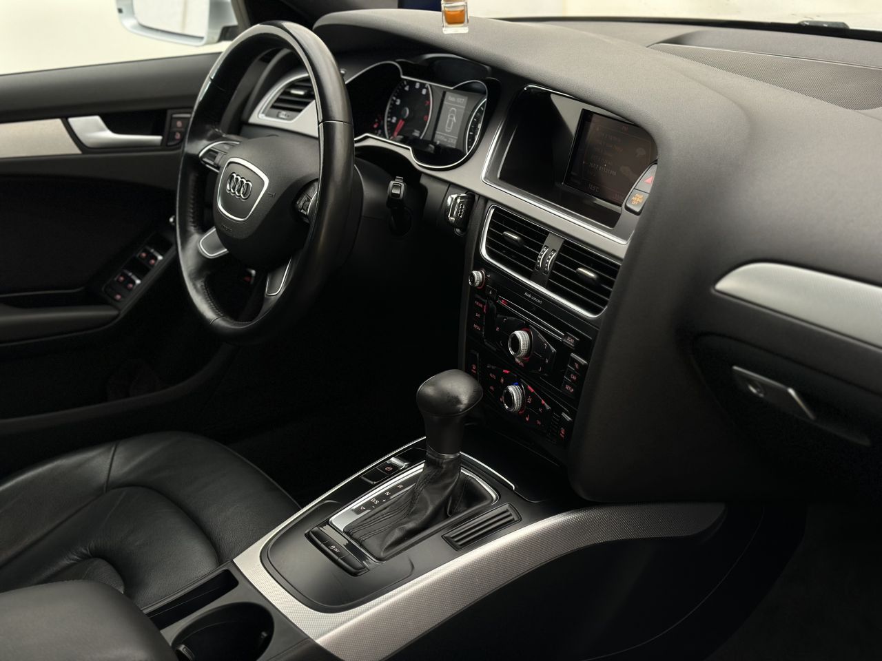 Audi A4 | 12