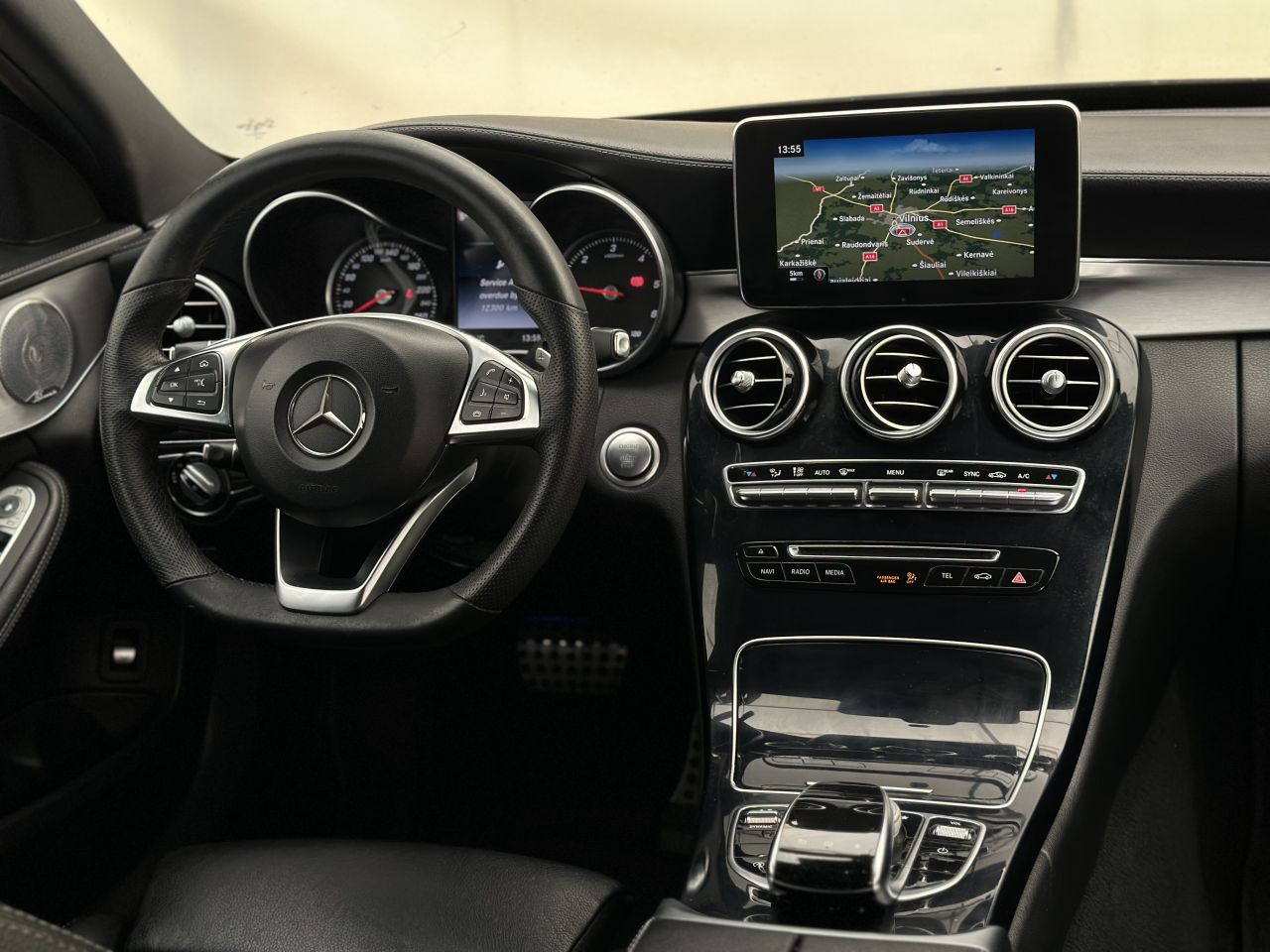 Mercedes-Benz C220 | 13