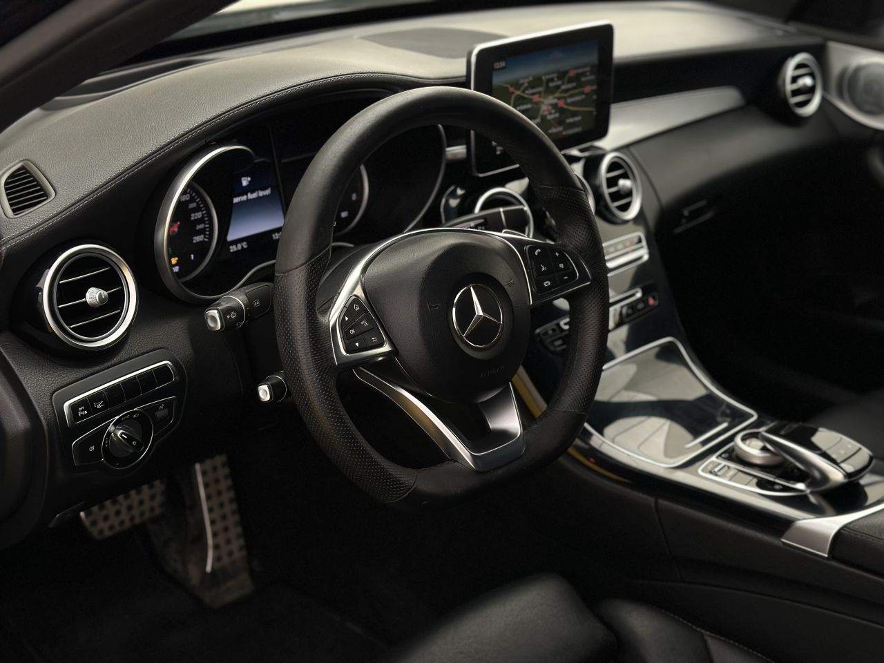 Mercedes-Benz C220 | 7
