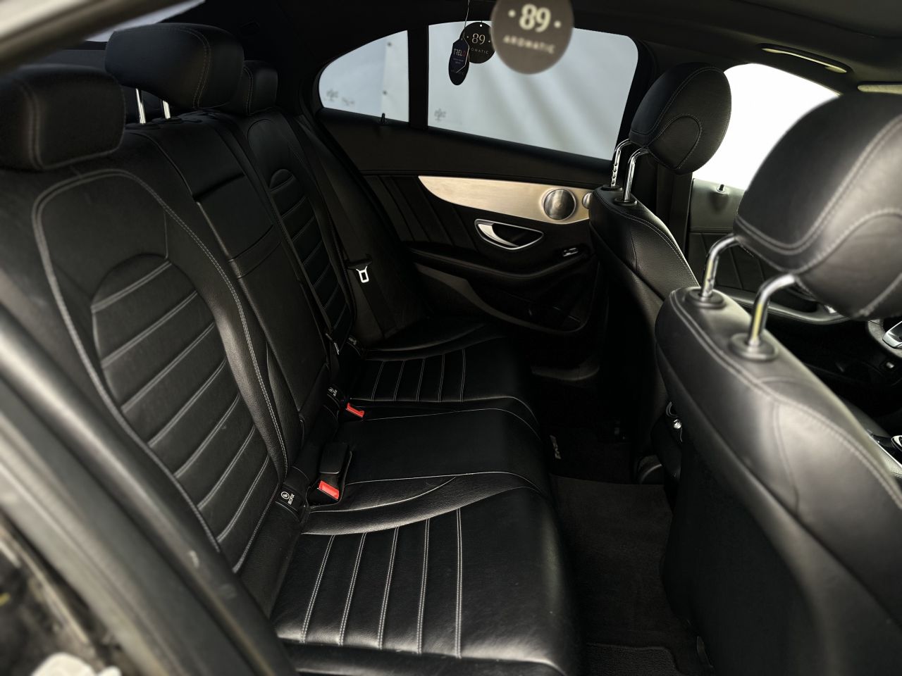 Mercedes-Benz C220 | 10