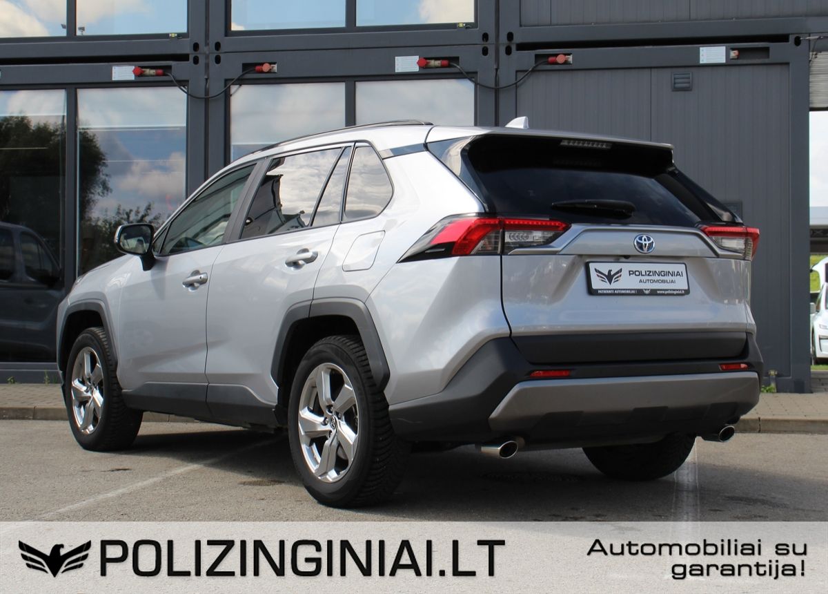 Toyota RAV4 | 4