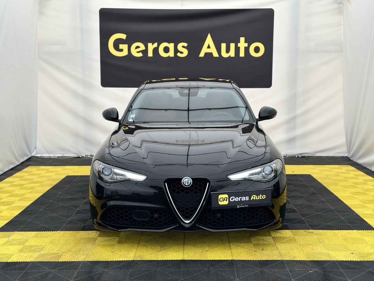 Alfa Romeo Giulia | 6