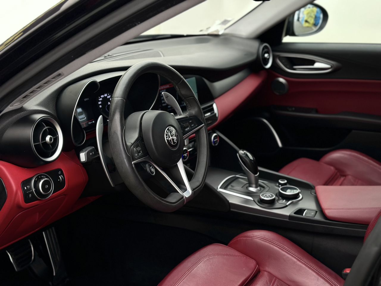 Alfa Romeo Giulia | 7