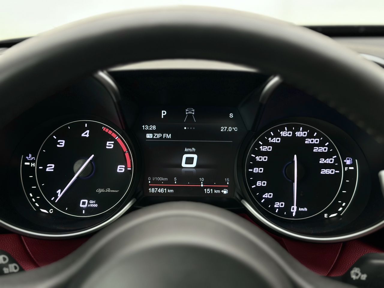 Alfa Romeo Giulia | 23