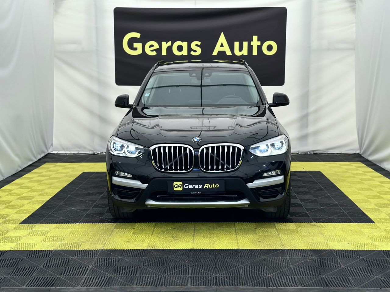 BMW X3 | 6