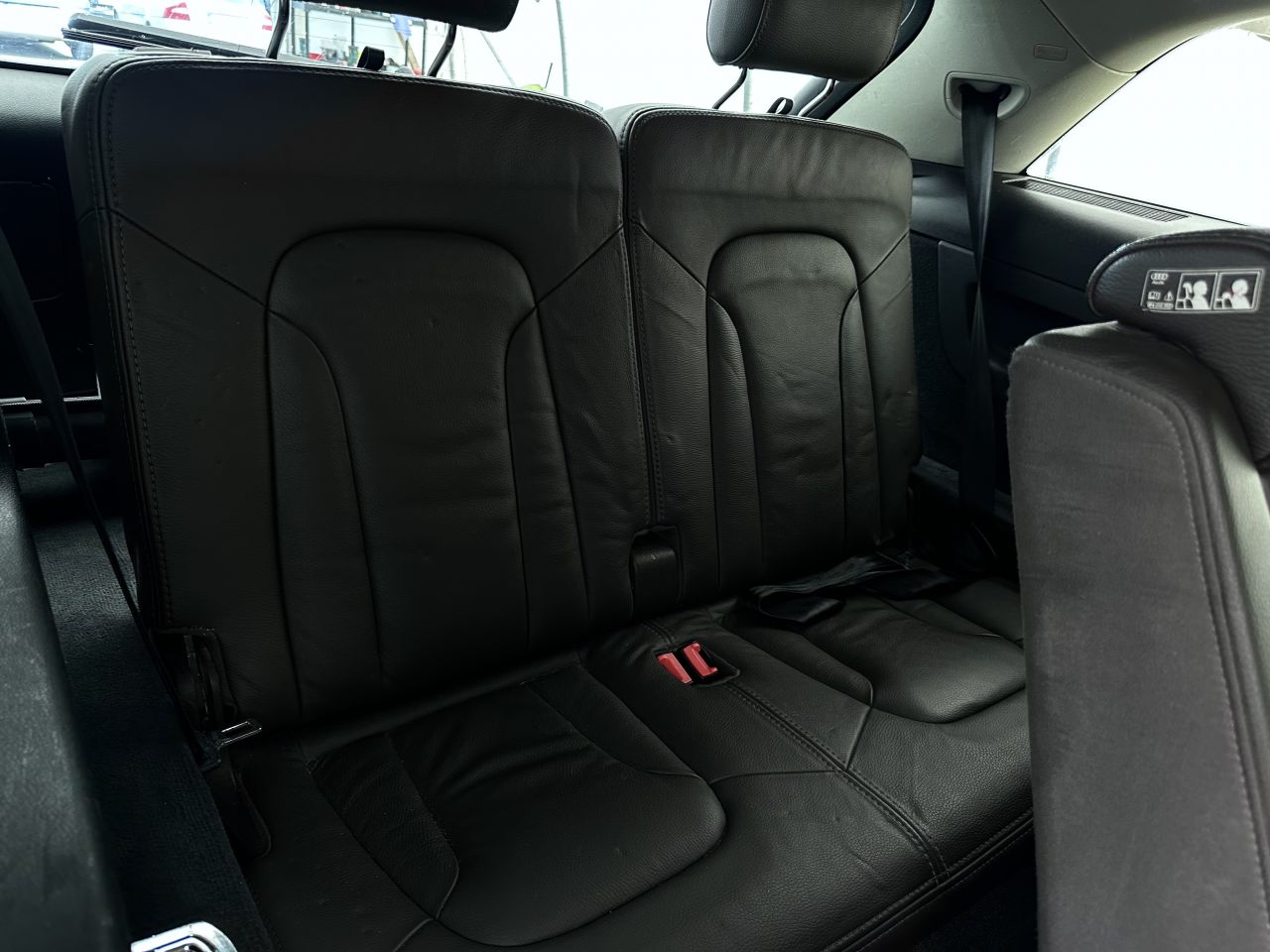 Audi Q7 | 10