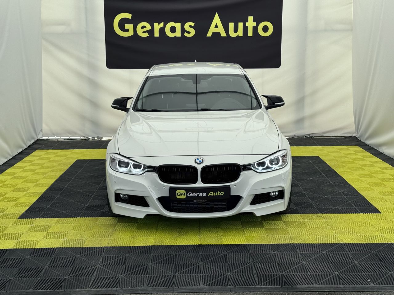 BMW 320 | 6