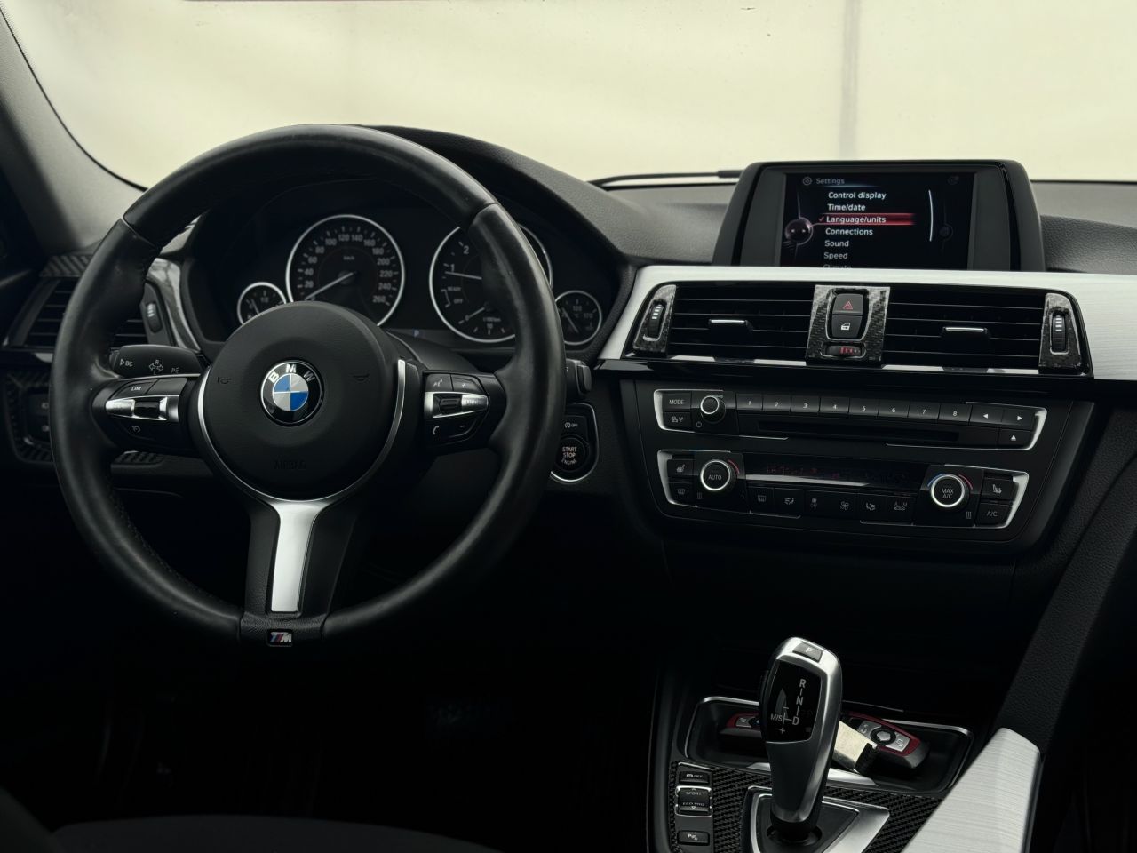 BMW 320 | 13