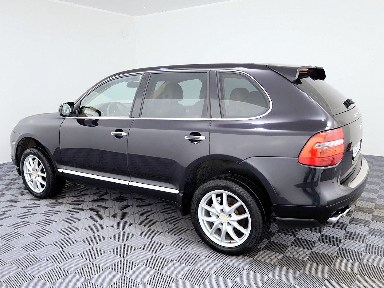 Porsche Cayenne | 3