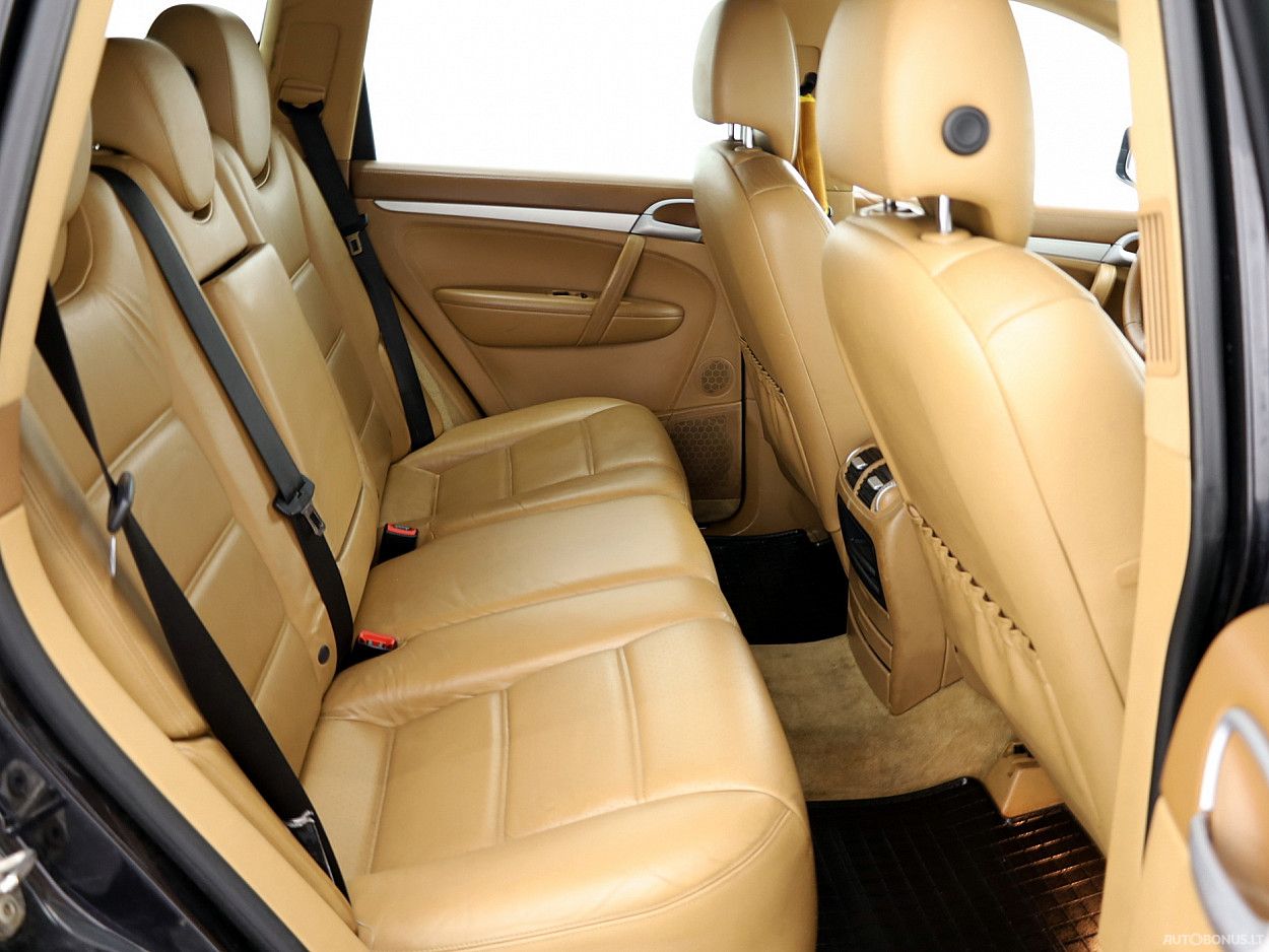Porsche Cayenne | 6