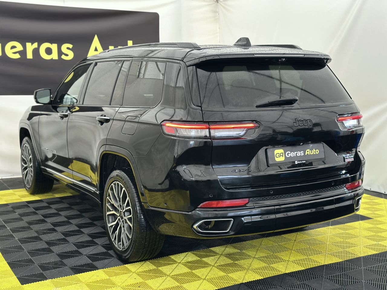 Jeep Grand Cherokee | 5
