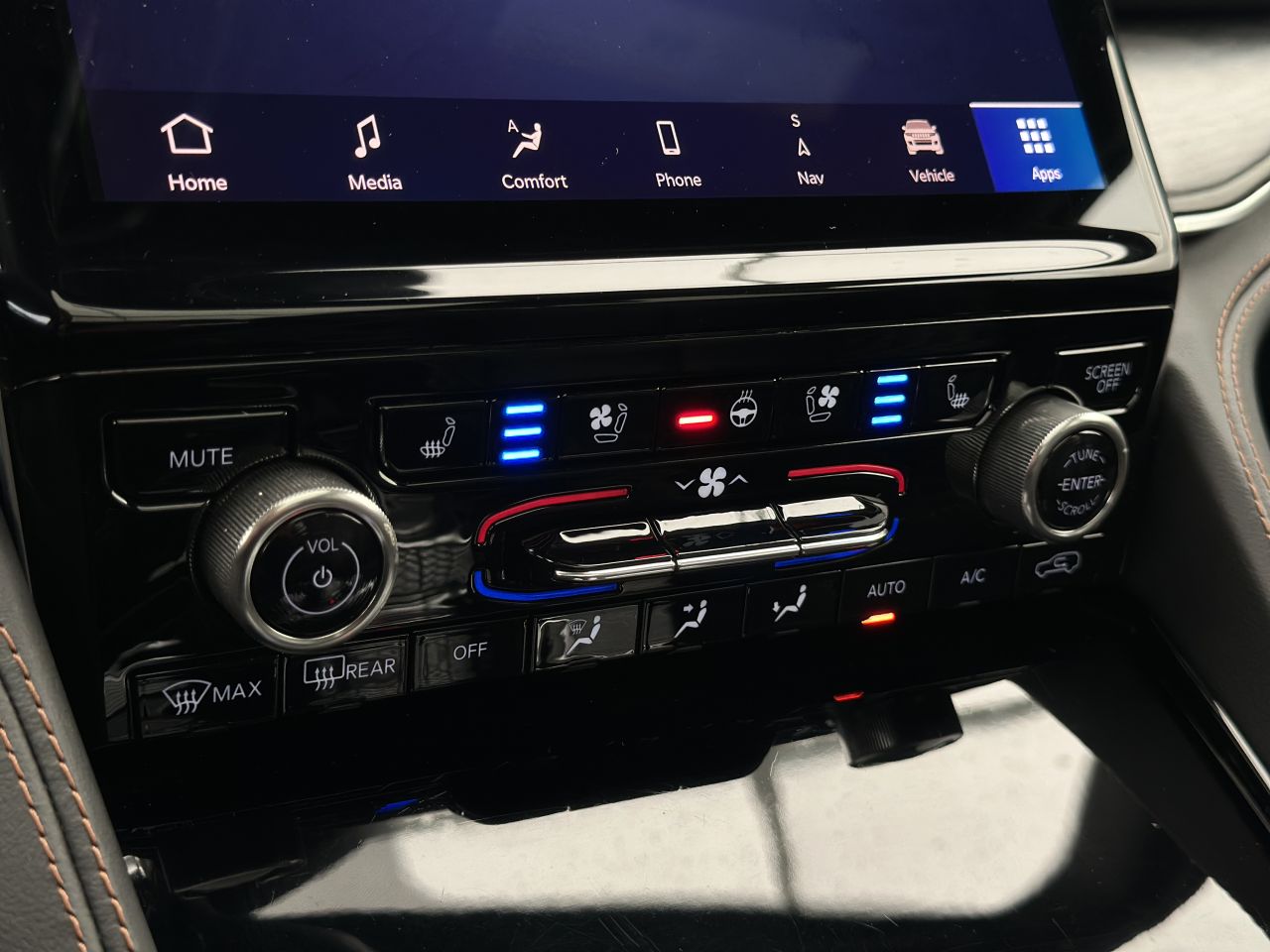Jeep Grand Cherokee | 26