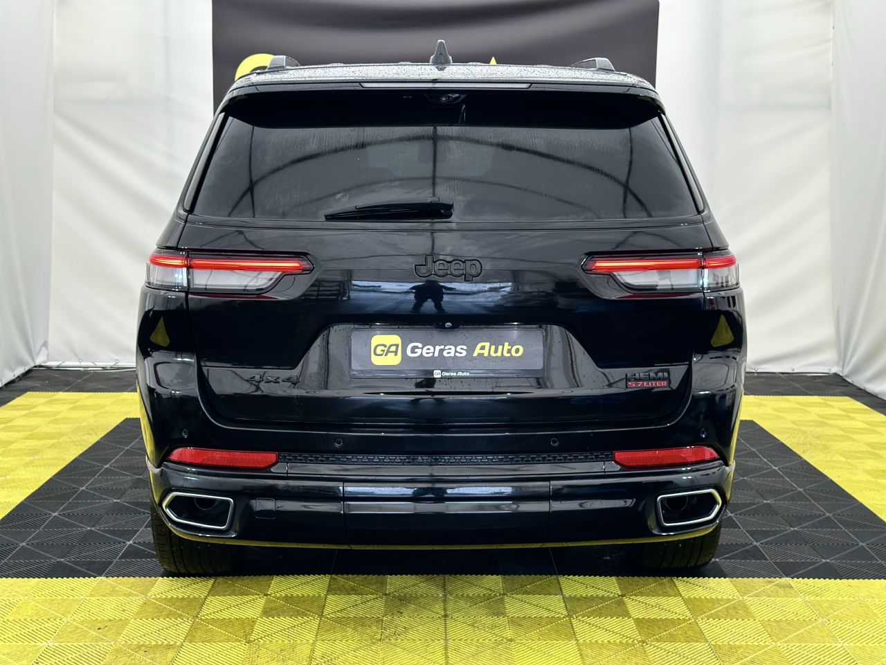 Jeep Grand Cherokee | 4