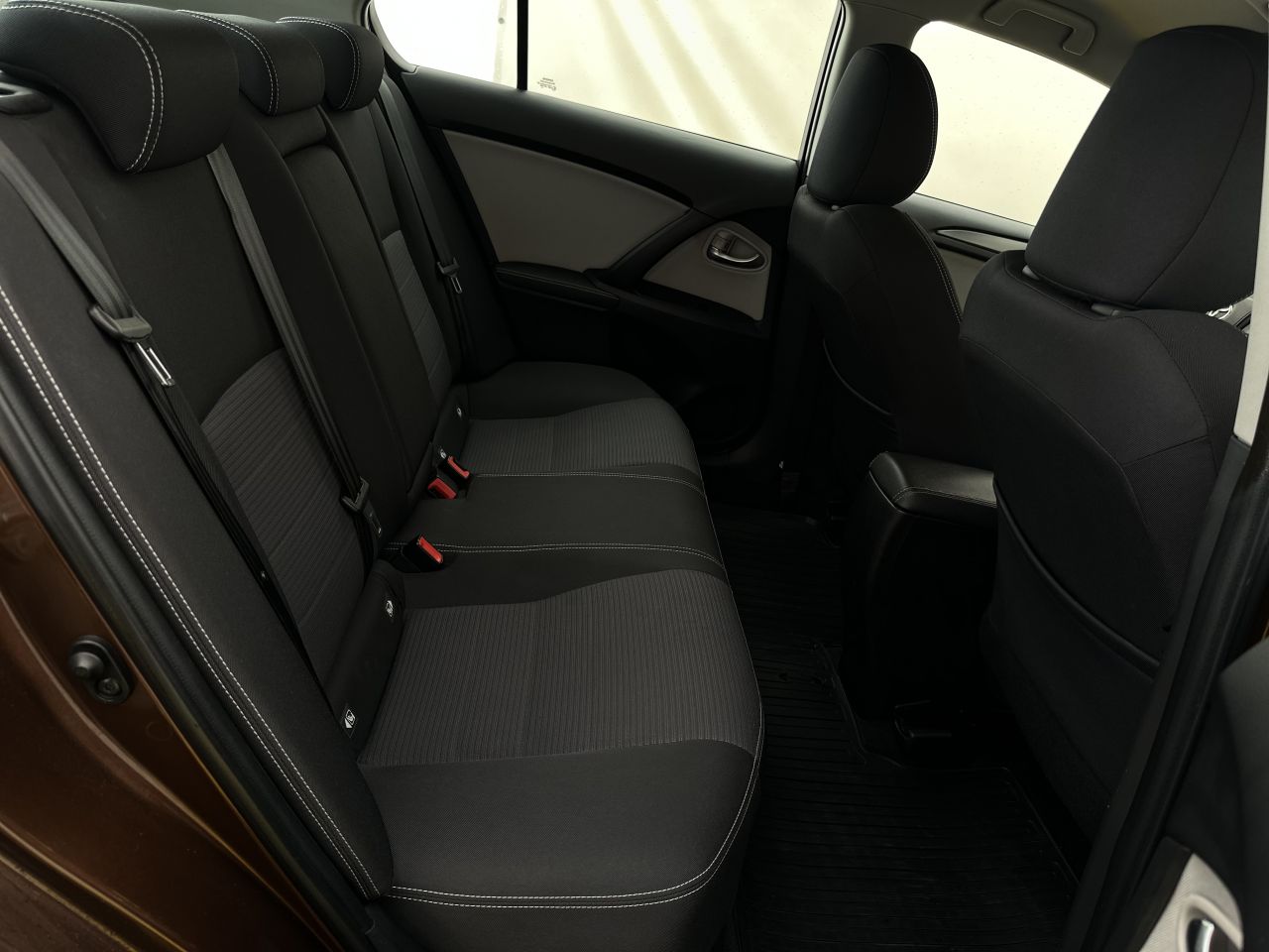 Toyota Avensis | 11