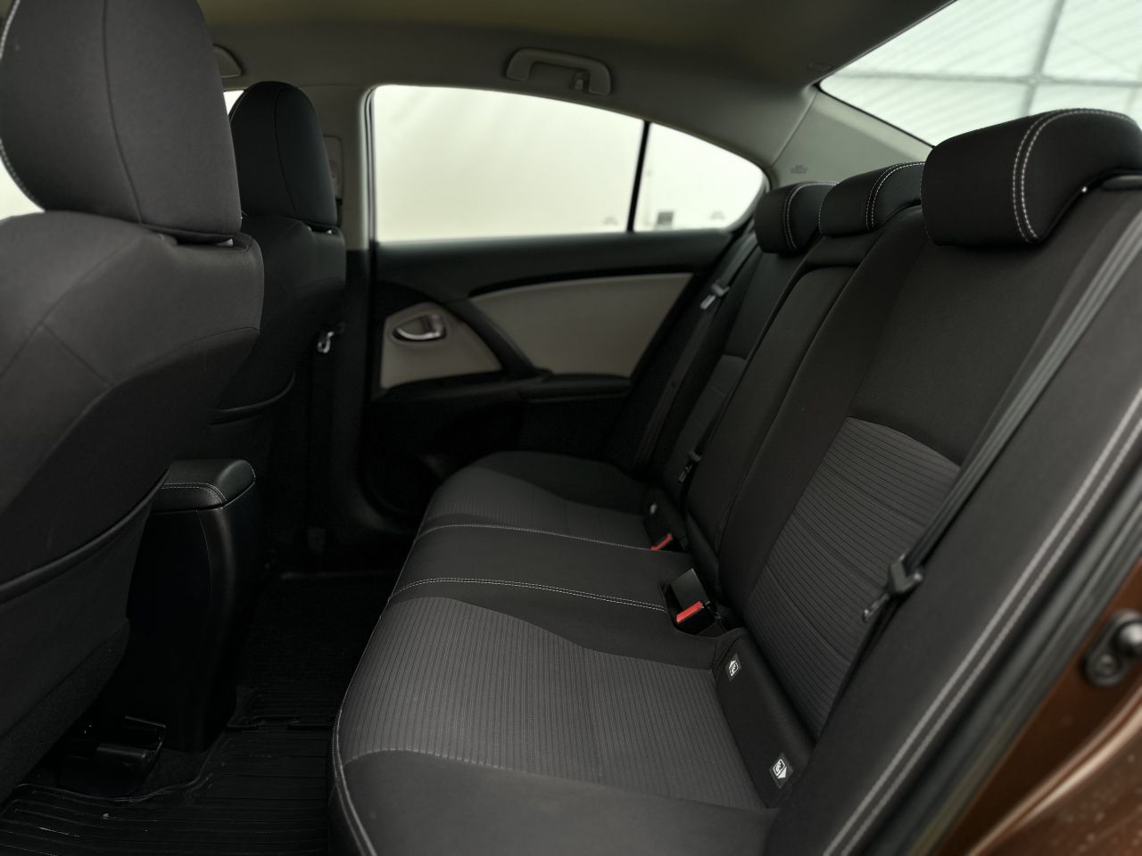 Toyota Avensis | 9