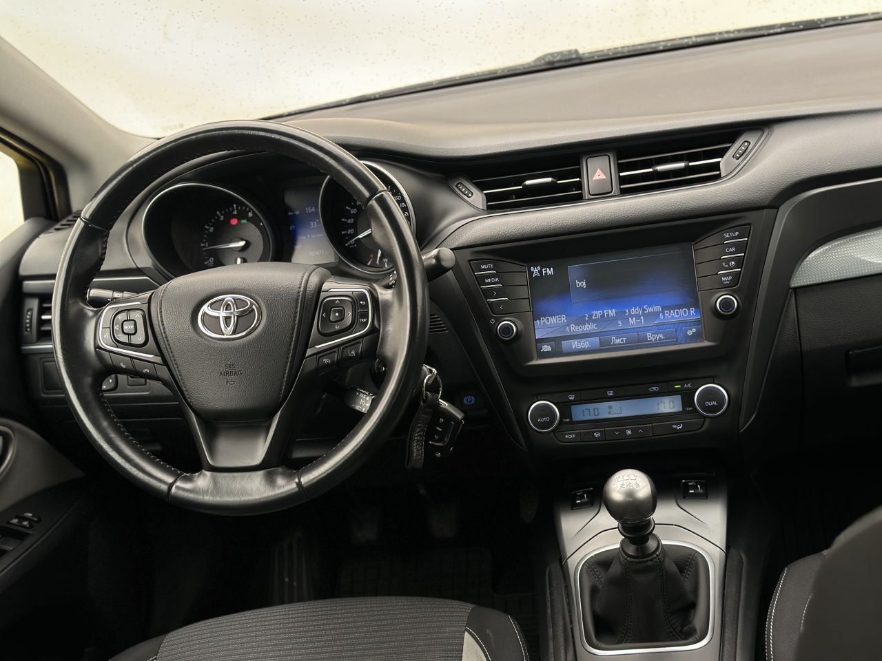 Toyota Avensis | 14