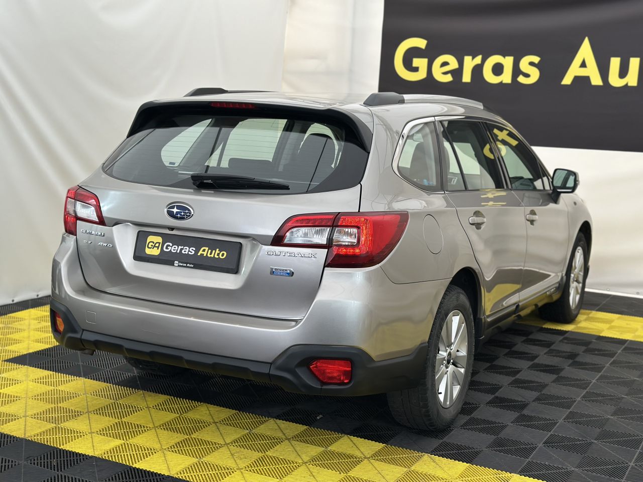 Subaru Outback | 3