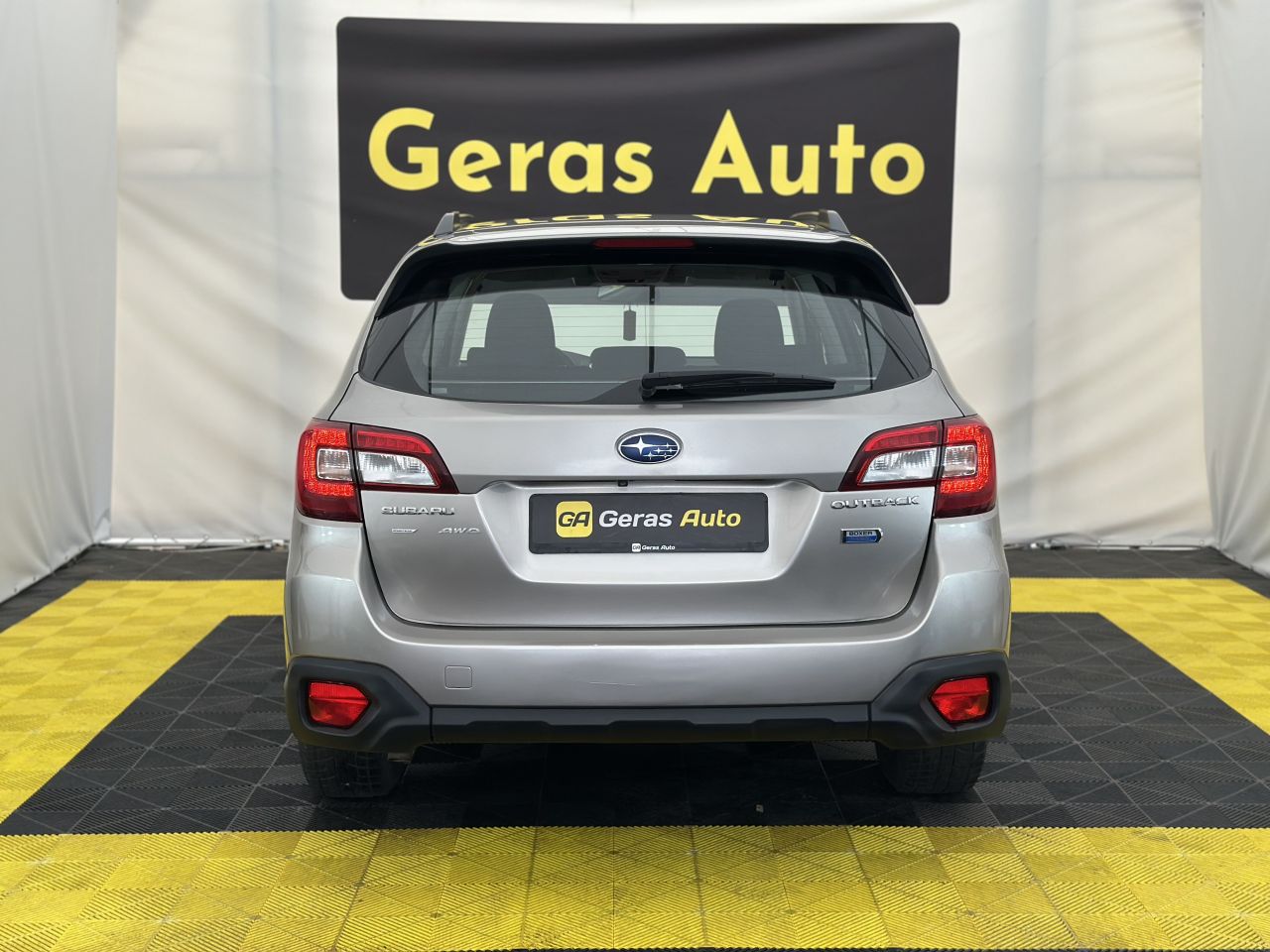 Subaru Outback | 4