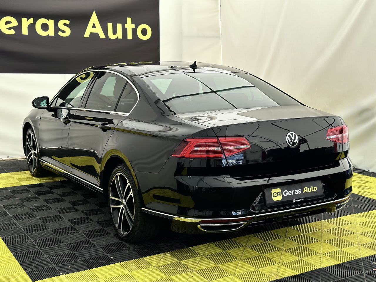 Volkswagen Passat | 5